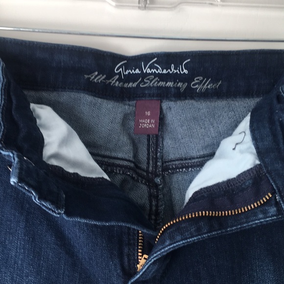 Gloria Vanderbilt jeans - Picture 5 of 5